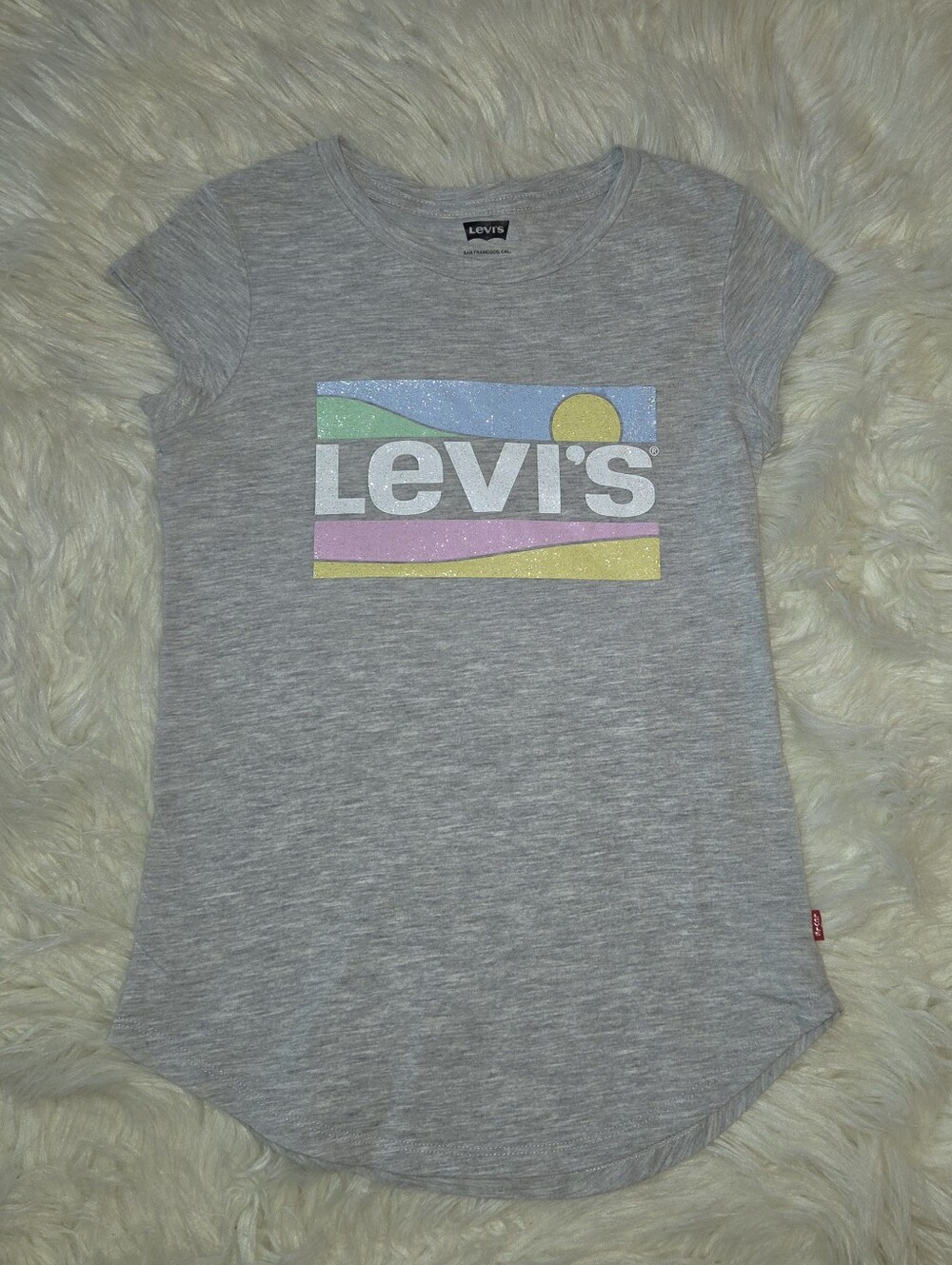 Levi's Girls' Gray Logo Tee with Pastel Rainbow Print